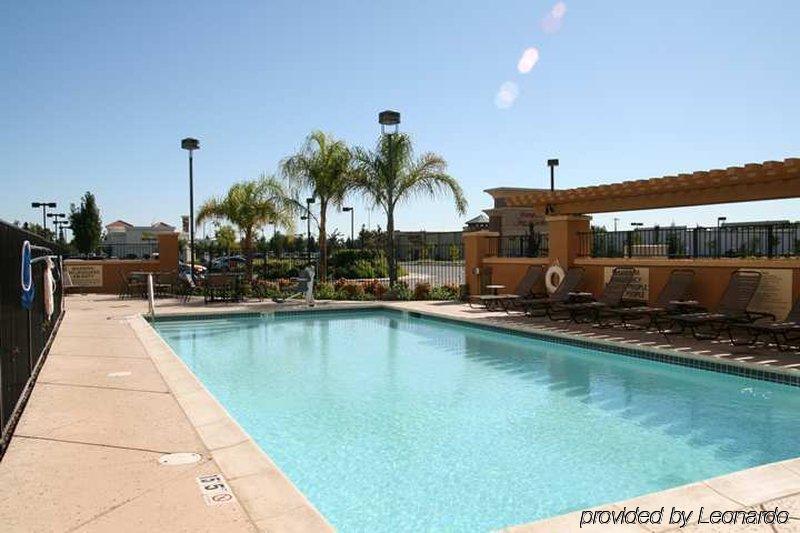 Hampton Inn & Suites Yuba City Einrichtungen foto