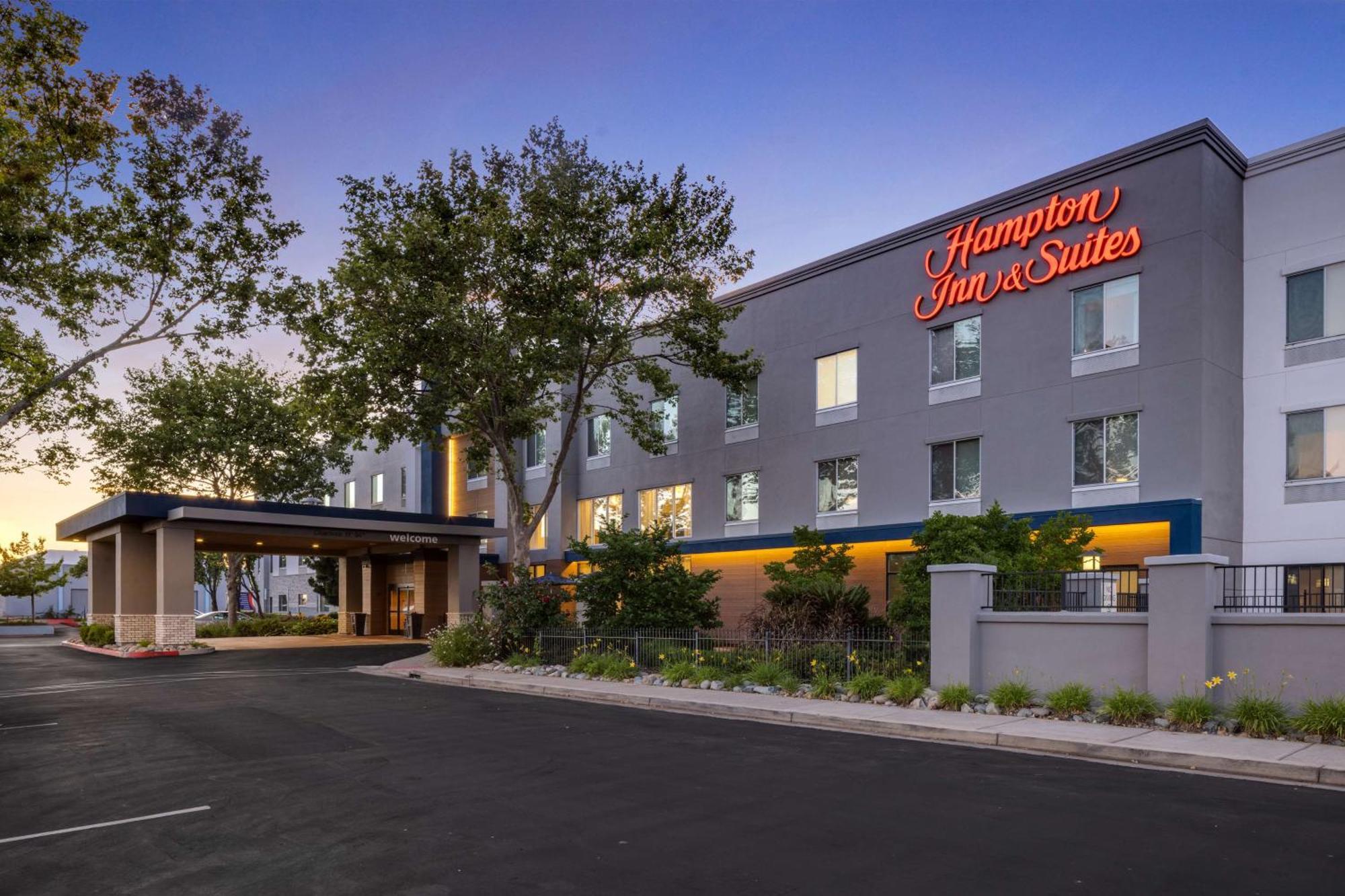 Hampton Inn & Suites Yuba City Exterior foto